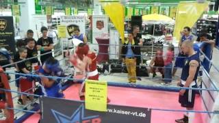 preview picture of video 'FEGRO Cash & Carry Gersthofen - Vereinstage 2012 - Liveauftritt 1. Boxclub Haan - Teil 3'