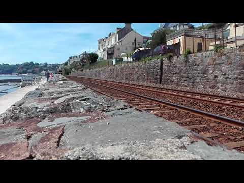 150001, GWR Class 150 leaves Dawlish, 01/06/19