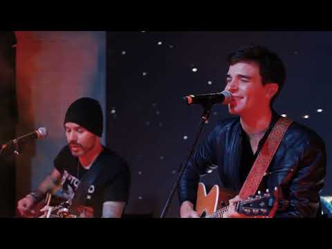 ALEJANDRO SANTAMARIA - AMIGOS, DESPIERTO, (LIVE SESSION)