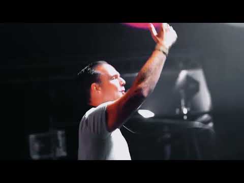 Alex Megane - Live It Up (OFFICIAL VIDEO)