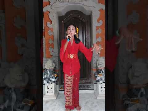 Putri Cening Ayu - I Dewa Ayu Suwita Surya Negari ( SD Negeri 1 Bangbang )