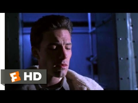 Phantoms (4/7) Movie CLIP - Getting the Dart Gun (1998) HD