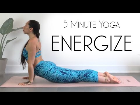 The BEST Morning Yoga Under 5 Minutes DO THESE STRETCHES DAILY Beginner Yoga