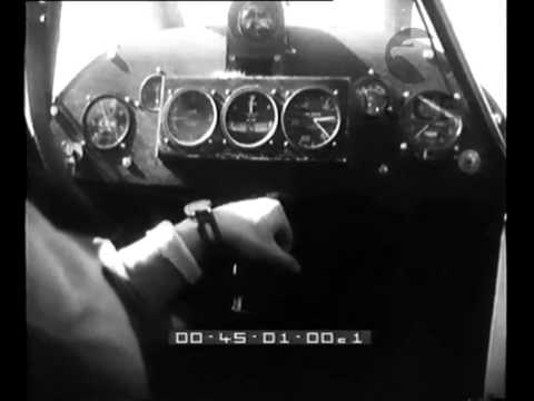 Un esperimento di volo per dimostrare la possibilità di effettuare il cambio del pilota senza