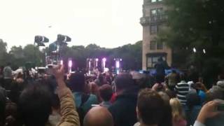 Christina - genie in a bottle