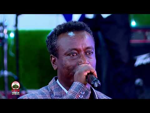 ‘Hallayyaa Calanqoo keessaa bookkisa Jaldeessii’- Artist Dajanee Jaalataa