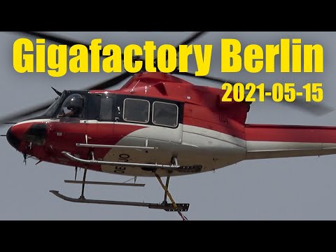 Chimney installation by helicopter at Giga Berlin