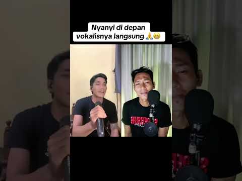 Nyanyi di depan vokalisnya langsung #mendua #platband #cover #hermansalju #livemusic