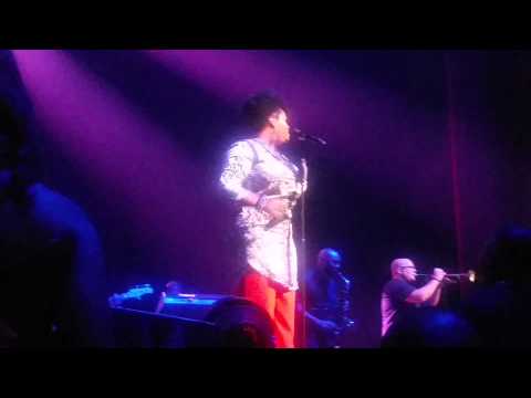Jill Scott - The Real Thing Live in St. Louis
