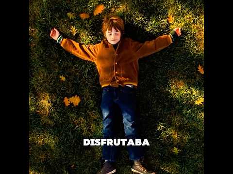 Este niño con hojas creciendo solo podía vivir hasta el invierno.#shorts #yxy51203dmxdqhsh