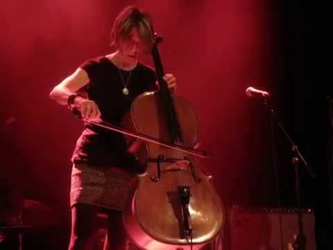 Helen Money - Every Confidence (Live @ Islington Assembly Hall, London, 10/12/14)