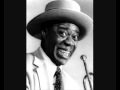 Louis Armstrong - Basin Street Blues 