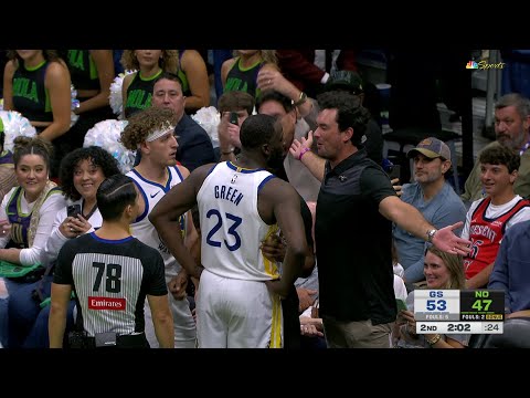 Draymond Green gets into with a Pelicans fan 😳