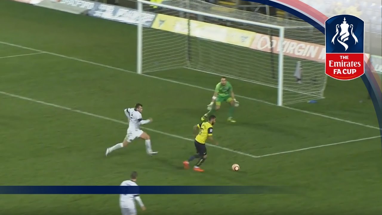 Resumo do Oxford United 3 vs Macclesfield Town 0 2...