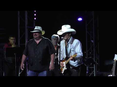 Dean Z, Jeff Lewis, “Friends in Low Places” - video by Susan Quinn Sand