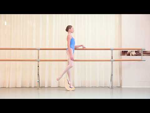 Упражнение на тренажере HEALMO