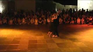 Julio Balmaceda y Milena Plebs- Gracias