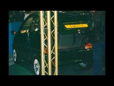 NEC UK  MOTOR SHOW RELIANT CARS 1997