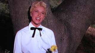 Doris Day sings &quot;Secret Love&quot; (HD unedited)