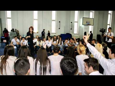 CAMPANIE VIATA FARA VIOLENTA - CLIP POZE LICEUL TEORETIC STEFAN ODOBLEJA