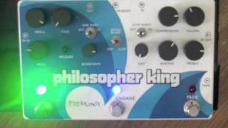 Video thumbnail for Saul Zonana Pigtronix Philosopher King by Saul Zonana