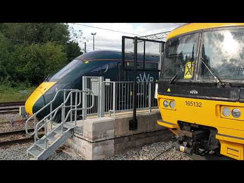 Trains at Swindon-GWML