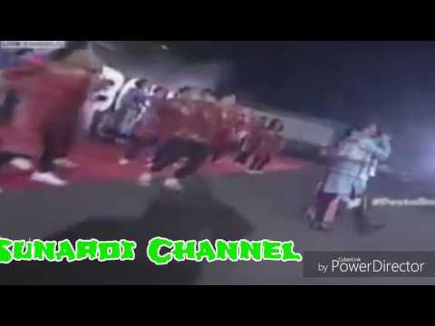 RizkiŘidho ft iis Dahlia