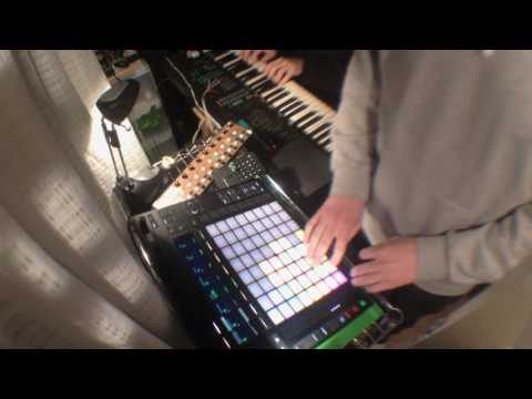 Agargara & Ally Mobbs ableton push 2, FM synth & teenage engineering PO12 jam