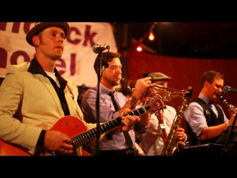 Jordan C Thomas Band - The Girl With The Light Blue Hair