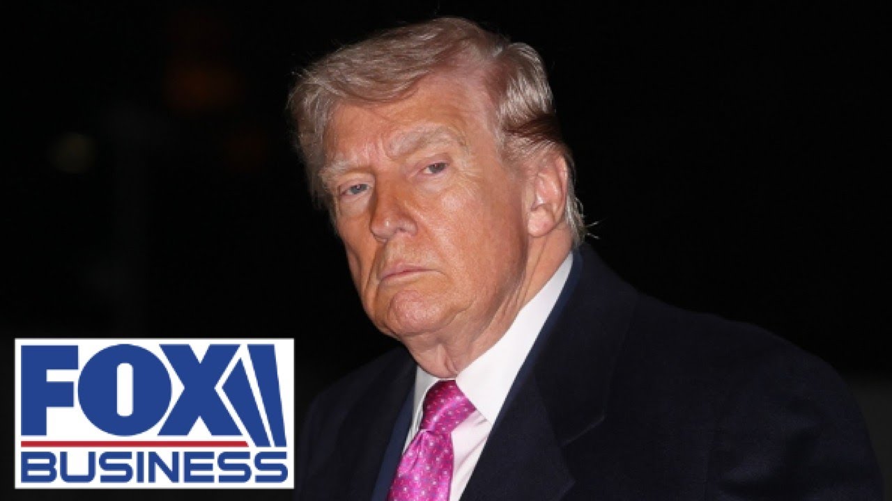 Trump is keeping his cards close to his chest, expert says