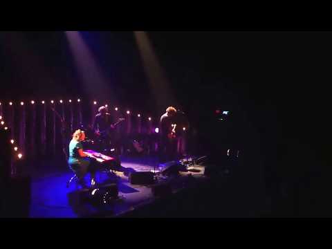 Hannelore Bedert - Altijd nooit meer (live | CC Lokeren 2013)