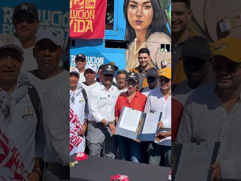 Entrega hacienda Miralindo en La Virginia, Risaralda.