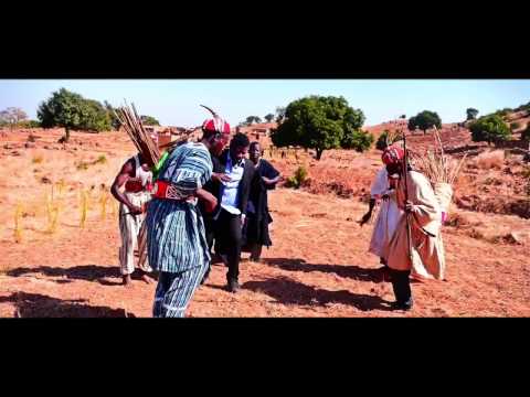 Bonsa  - Bonni Pow (Clip officiel) 2017