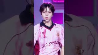 NouerA - .exe #ヌエラ #누에라 #exe #Shorts #MusicBank | KBS WORLD TV