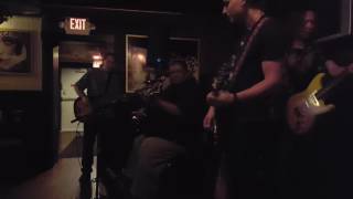 Big Daddy Blues Band - Cry A While