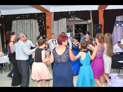 19 Hora mare la nunta , LIVE %