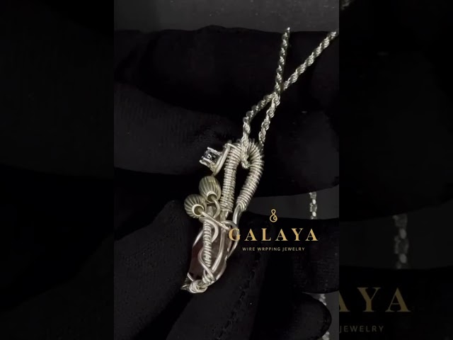 قلادة من الفضة الخالص مع حجر التورمالين وتر مالون...