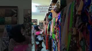 Download lagu Auto borobg gak sih😍 #fypage #viral #shortvideo #batiksolo #batikwanita #daster #trending #fashion mp3