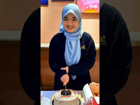 HAPPY BIRHTDAY, AINA!