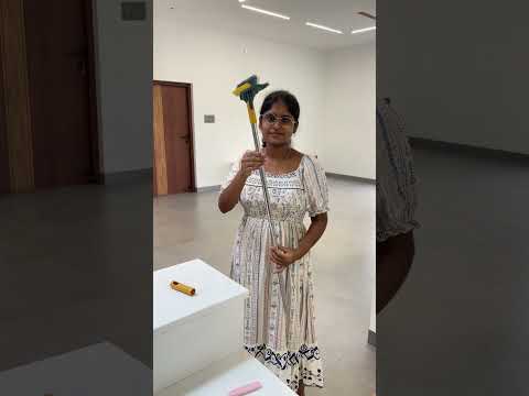 Einfache Badreinigung mit der 3-in-1-Bürste | Nur 235 ₹