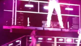 One Less Lonely Girl   Justin Bieber Sydney