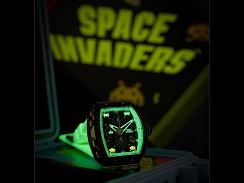 thumbnail video image 2 of Reloj Nubeo Magellan Chronograph Space Invaders Limited Edition NB-6024-SI-01 negro 48 mm, 2 of 10
