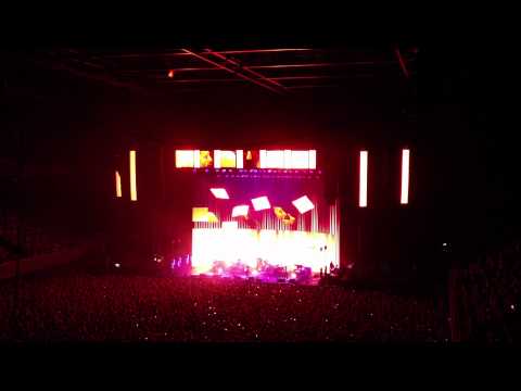 Radiohead - Lucky - Ziggodome Live 14-10-2012 (fragment)