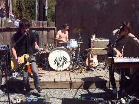 Summerbirds in the Cellar - Behold the Wolf Live in Austin Texas SXSW 2008