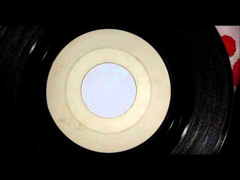 Lennox Brown - Heart Of The Knights - The Gaytones