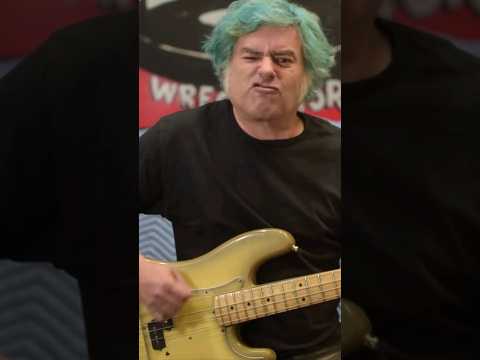 How to get NOFX's bass tone in 30 seconds!