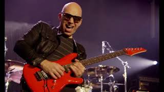 Joe Satriani Satchurated Live in Montreal 02 Hordes of Locusts 1080