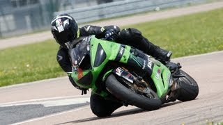 preview picture of video 'Kawasaki ZX6R time attack - Circuit de La Ferté Gaucher LFG'