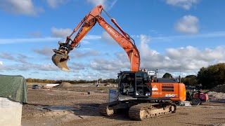 Hitachi ZX250LC-6 Kettenbagger kaufen - Bild 4 | Machineryline DE Hitachi ZX250LC-6 Kettenbagger | Bild 4 - Machineryline