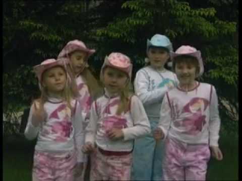 Studija ''Mikrofonas'' vadovas Giedrius Balutis video klipas ''Dundulis dunda''.mp4